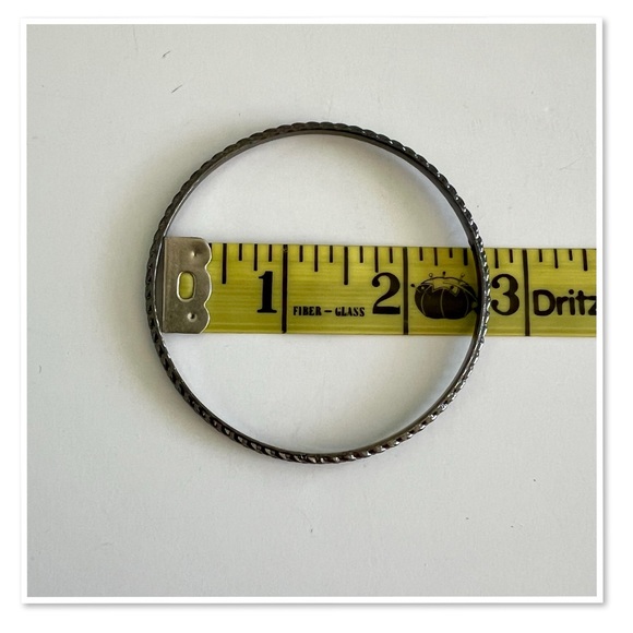 Six Textured Metal Bracelets - Picture 4 of 4